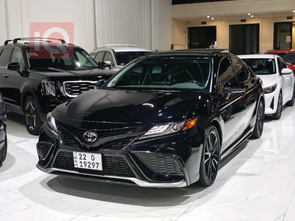 تۆیۆتا کامری